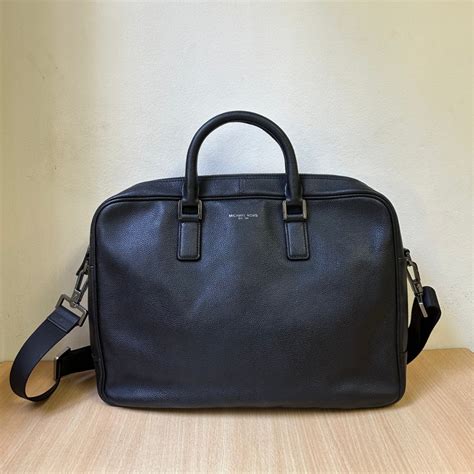 michael kors russel mens leather briefcase laptop bag black|Michael Kors Russel Messenger Briefcase Laptop Crossbody .